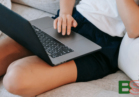 7 Best Laptops for Graphic Design Students in 2025