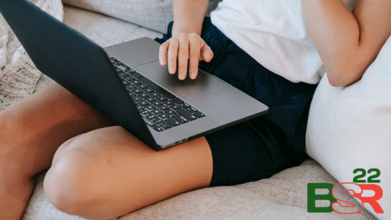 7 Best Laptops for Graphic Design Students in 2025